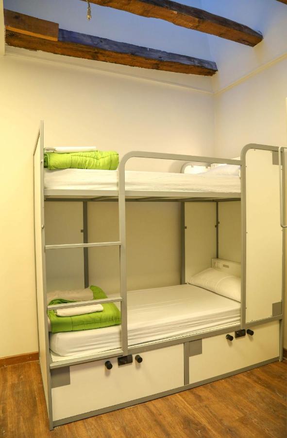 Cats Hostel Madrid Sol ภายนอก รูปภาพ