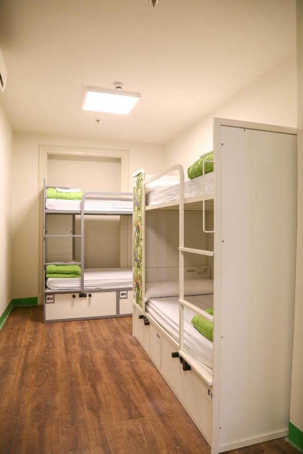Cats Hostel Madrid Sol ภายนอก รูปภาพ