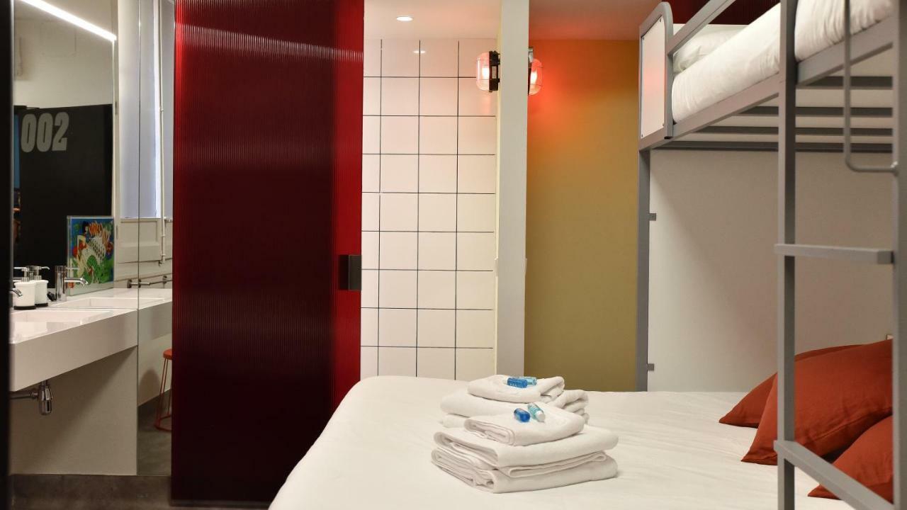 Cats Hostel Madrid Sol ภายนอก รูปภาพ